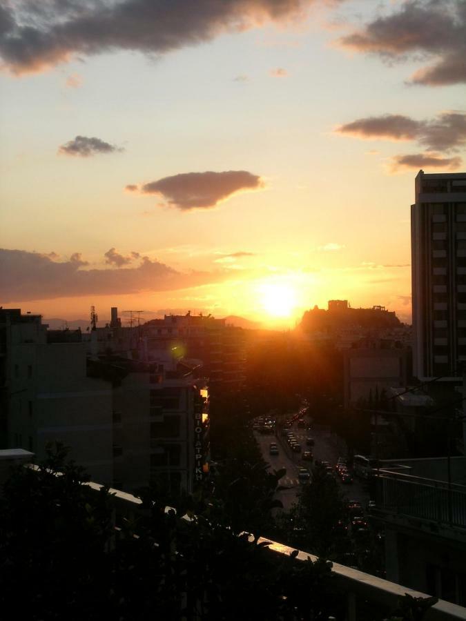 אתונה Homz Ah03 Penthouse Studio Hilton Area מראה חיצוני תמונה